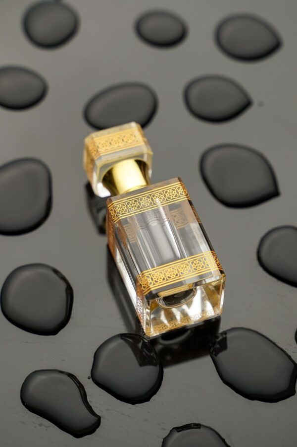 Mukhalat Emarat Attar Price Online in UK